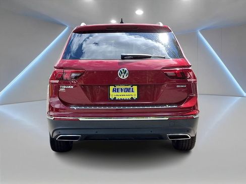 Certified 2020 Volkswagen Tiguan SEL AWD/4WD image 6