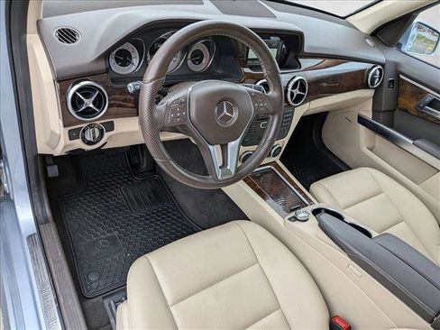Used 2015 Mercedes-Benz GLK 250 BlueTEC 4MATIC image 13