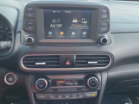 Used 2019 Hyundai Kona Limited image 23