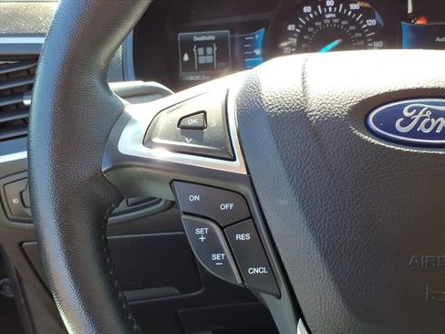 Certified 2022 Ford Edge SEL w/ Convenience Package image 17