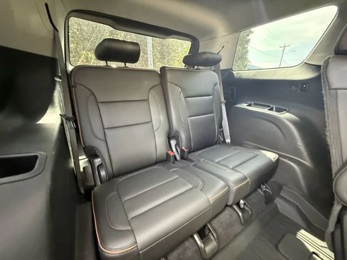 Used 2021 GMC Acadia AT4 w/ Trailering Package AWD/4WD image 12