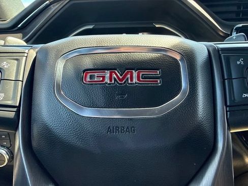 Used 2023 GMC Sierra 1500 AT4 w/ AT4 Premium Package AWD/4WD image 22