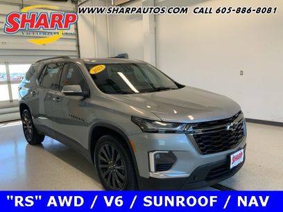 Used 2023 Chevrolet Traverse RS