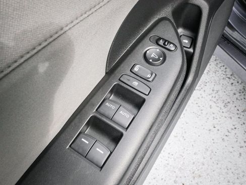 Certified 2021 Honda Civic EX image 15