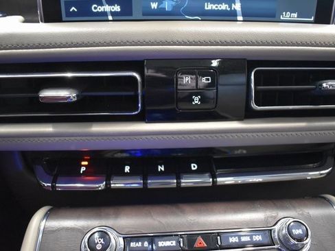 Used 2021 Lincoln Aviator Reserve w/ Equipment Group 202A image 30