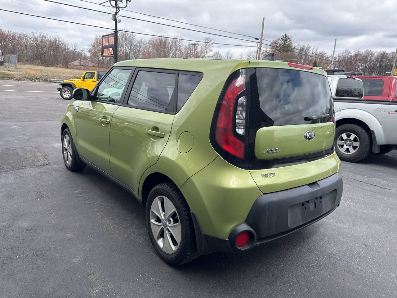 Used 2015 Kia Soul FWD image 6