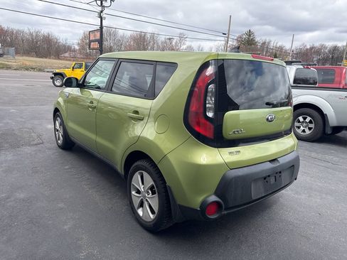 Used 2015 Kia Soul FWD image 6