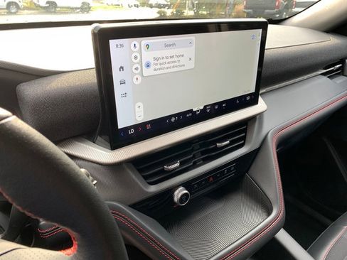 Used 2025 Ford Explorer ST-Line w/ ST-Line Street Pack image 26