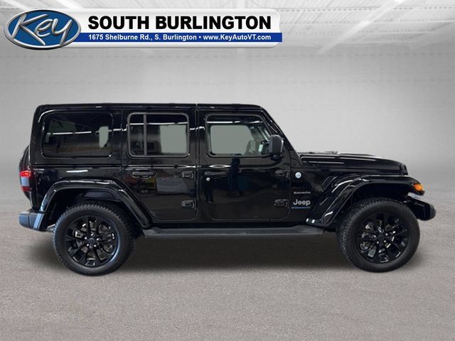 Used 2024 Jeep Wrangler Unlimited Sahara AWD/4WD image 8