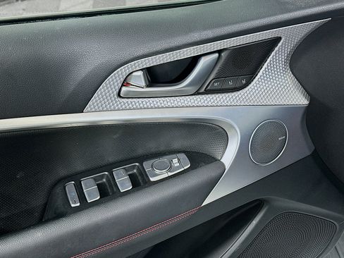 Used 2023 Genesis G70 2.0T w/ Sport Prestige Package image 15