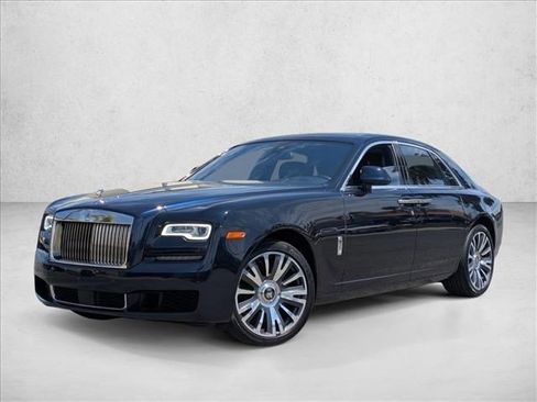 Used 2018 Rolls-Royce Ghost image 1