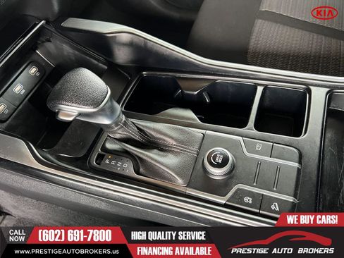 Used 2022 Kia Sorento LX image 34