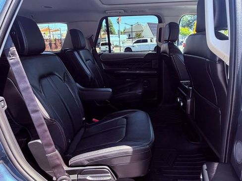 Used 2019 Ford Expedition Platinum AWD/4WD image 33