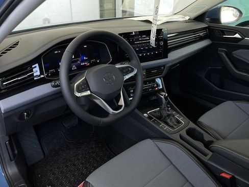 New 2025 Volkswagen Jetta SE image 14