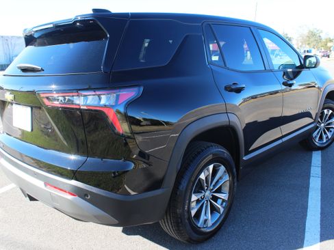 New 2026 Chevrolet Equinox LT image 16