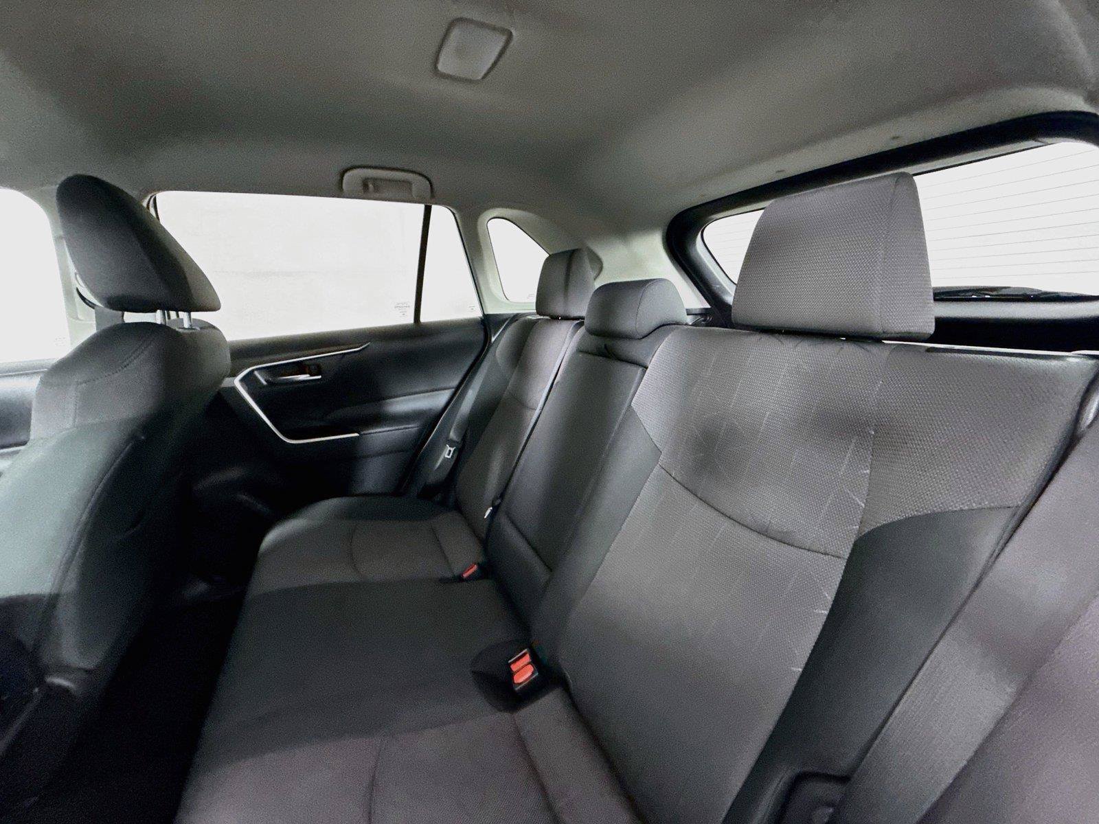 Certified 2024 Toyota RAV4 XLE AWD/4WD image 28