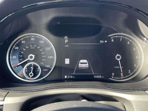 Certified 2025 Genesis GV70 2.5T image 25