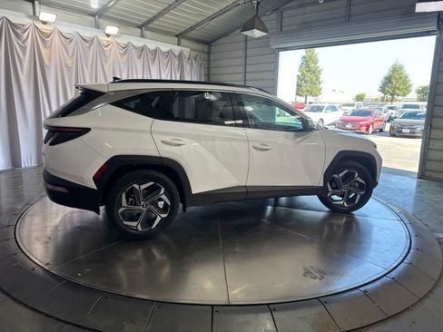 Used 2024 Hyundai Tucson Limited AWD/4WD image 4