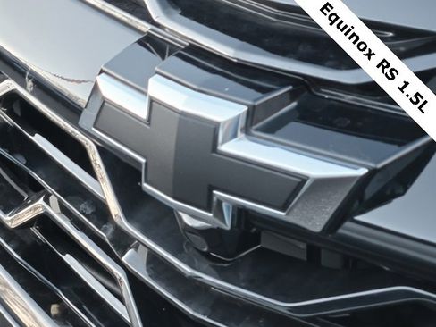 Used 2025 Chevrolet Equinox RS image 5