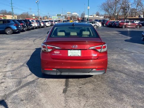Used 2017 Hyundai Sonata Limited w/ Ultimate Package 02 image 8