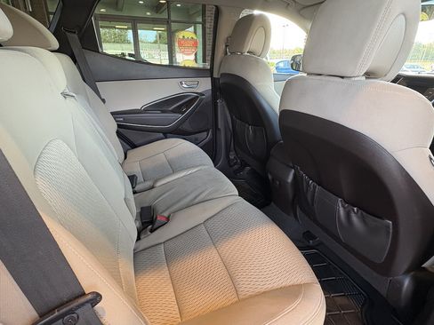 Used 2017 Hyundai Santa Fe Sport AWD/4WD image 27