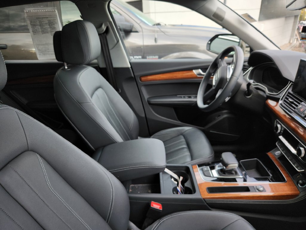 Used 2023 Audi Q5 2.0T Premium Plus AWD/4WD image 15