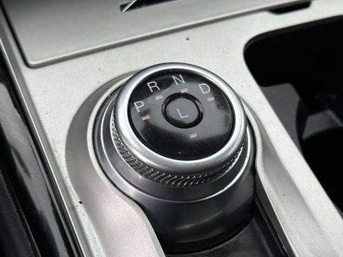 Certified 2023 Ford Explorer ST-Line w/ Class IV Trailer Tow Package image 12