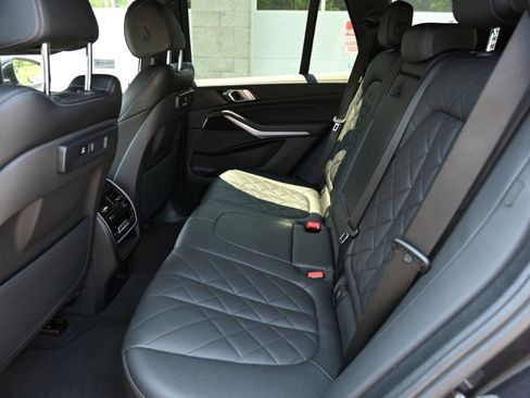 Used 2023 BMW X5 sDrive40i image 21