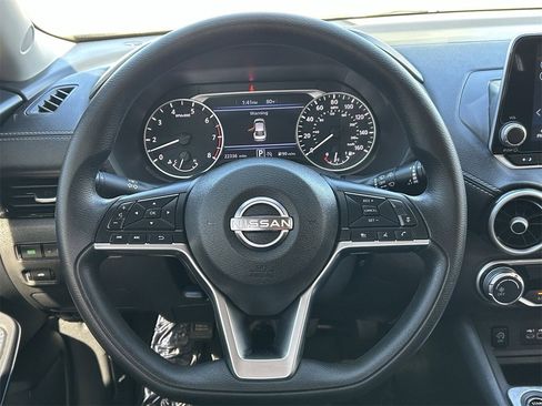 Certified 2024 Nissan Sentra SV image 24