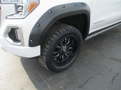 Used 2021 GMC Sierra 1500 Denali w/ Denali Ultimate Package image 12