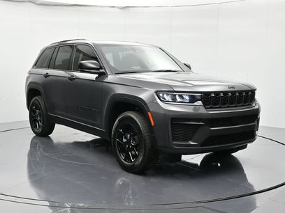 New 2026 Jeep Grand Cherokee Altitude