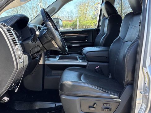 Used 2014 RAM 2500 Laramie w/ HD Snow Plow Prep Group image 12