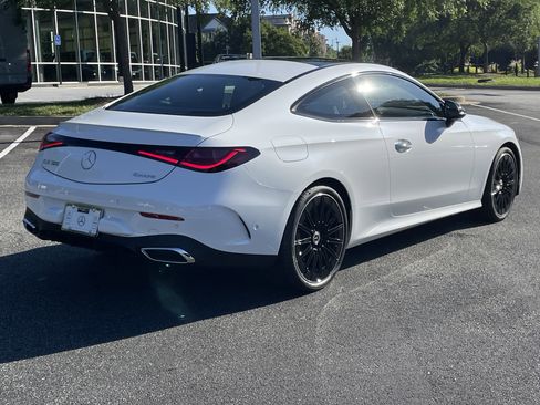 New 2026 Mercedes-Benz CLE 300 4MATIC Coupe image 6