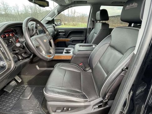 Used 2017 Chevrolet Silverado 1500 High Country image 15
