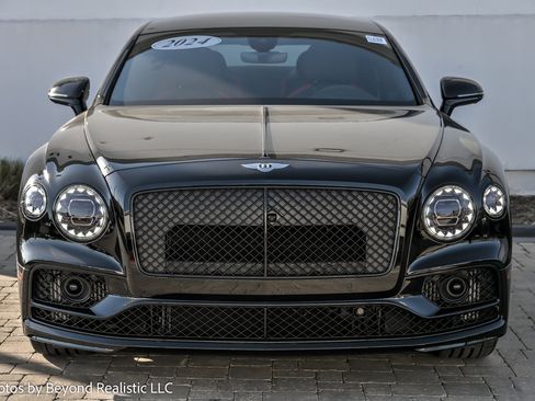 Used 2024 Bentley Flying Spur W12 image 8