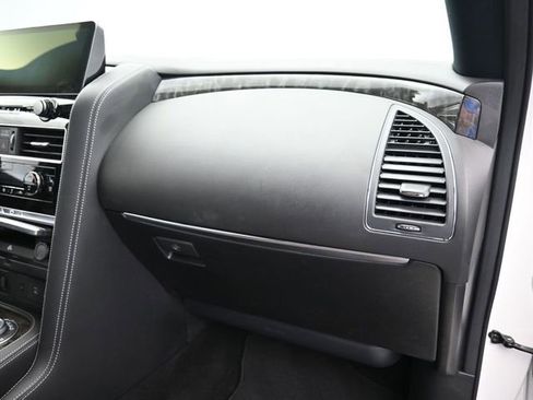 Used 2024 Nissan Armada Platinum w/ Cargo Package image 39