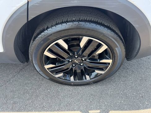 Used 2024 Kia Telluride SX AWD/4WD image 10
