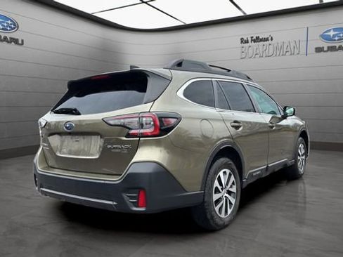 Used 2022 Subaru Outback Premium image 5