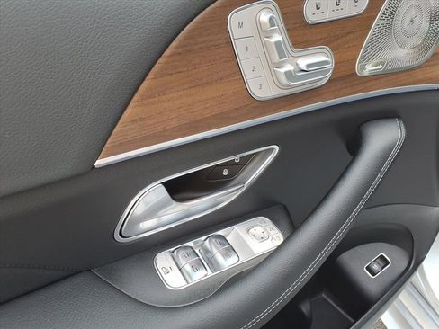 New 2026 Mercedes-Benz GLE 450 GLE 450 Coupe image 12