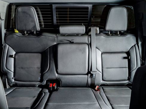 Used 2024 GMC Sierra 2500 Denali w/ Denali Reserve Package image 27