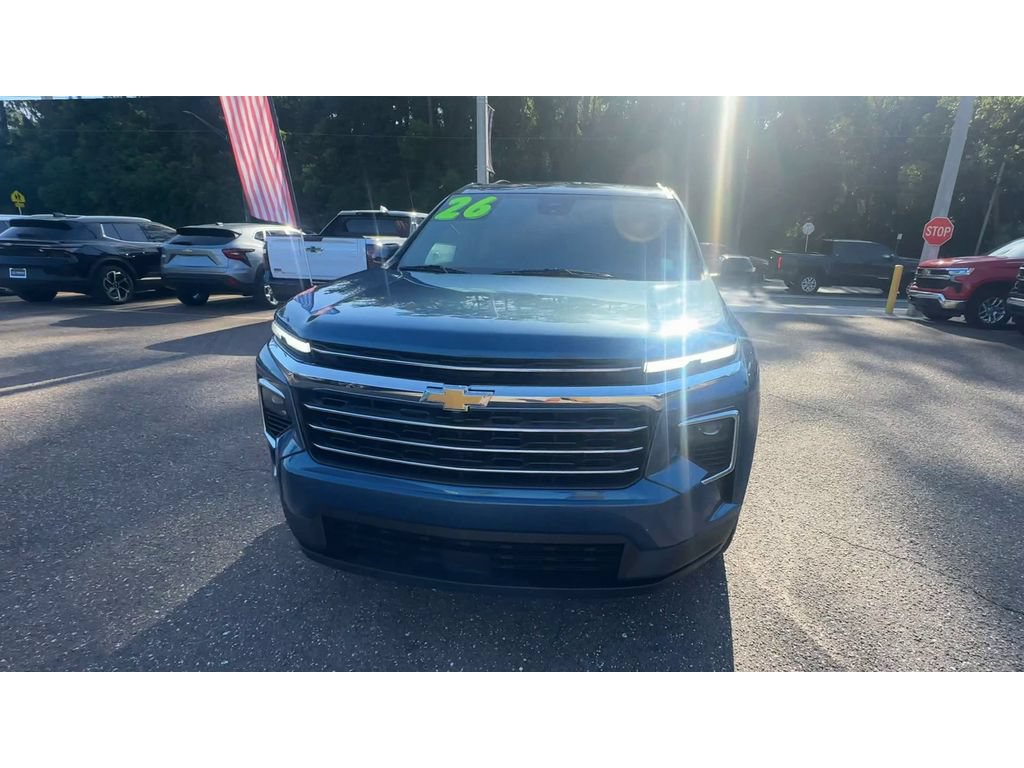 Used 2026 Chevrolet Traverse LT FWD image 7