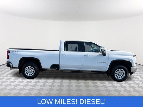 Used 2024 Chevrolet Silverado 3500 LTZ w/ LTZ Convenience Package AWD/4WD image 4