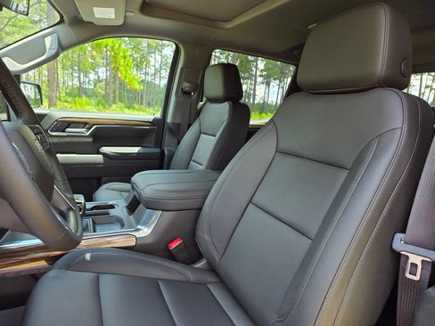 New 2026 Chevrolet Silverado 1500 LT Trail Boss w/ LT Trail Boss Premium Package AWD/4WD image 15