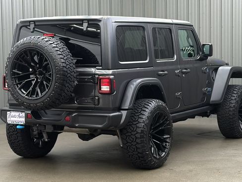 Used 2024 Jeep Wrangler Unlimited AWD/4WD image 5