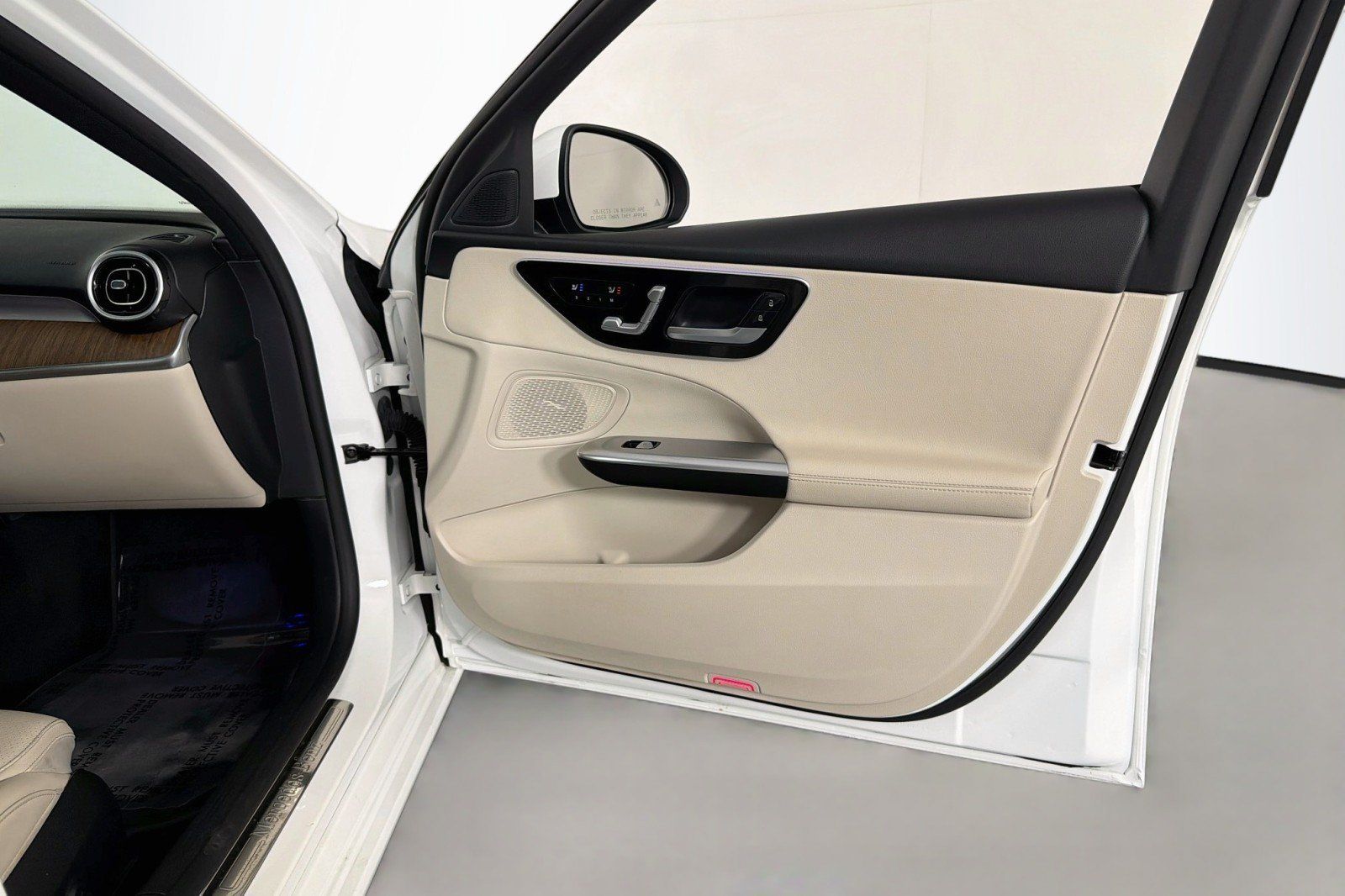 Certified 2024 Mercedes-Benz C 300 Sedan image 25
