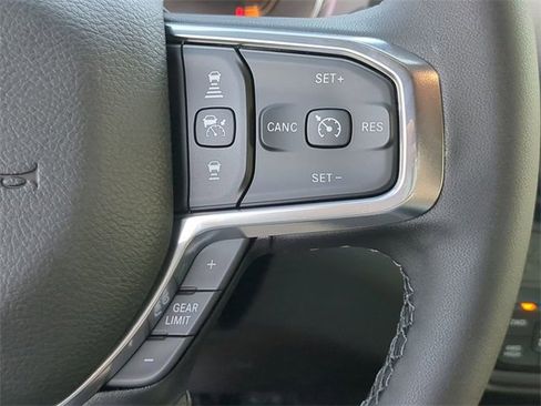 New 2025 RAM 2500 Laramie image 28