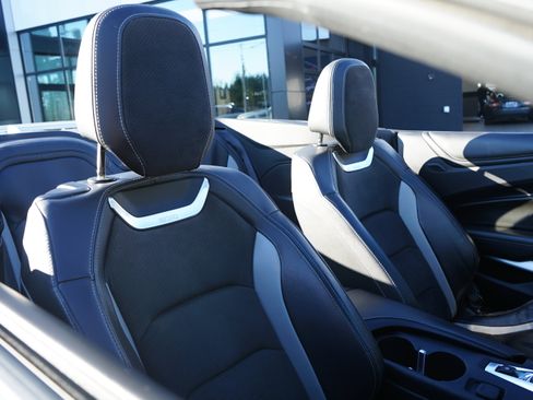 Used 2018 Chevrolet Camaro SS image 19