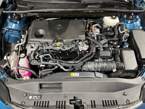 Certified 2025 Toyota Camry LE FWD image 9