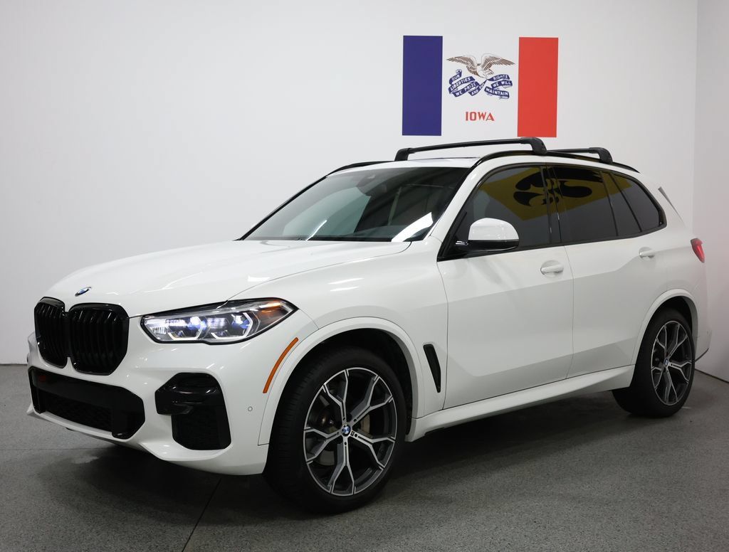 Used 2022 BMW X5 sDrive40i w/ M Sport Package RWD image 8