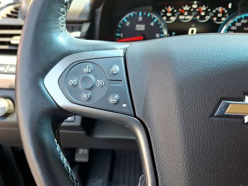 Used 2019 Chevrolet Tahoe Premier AWD/4WD image 9